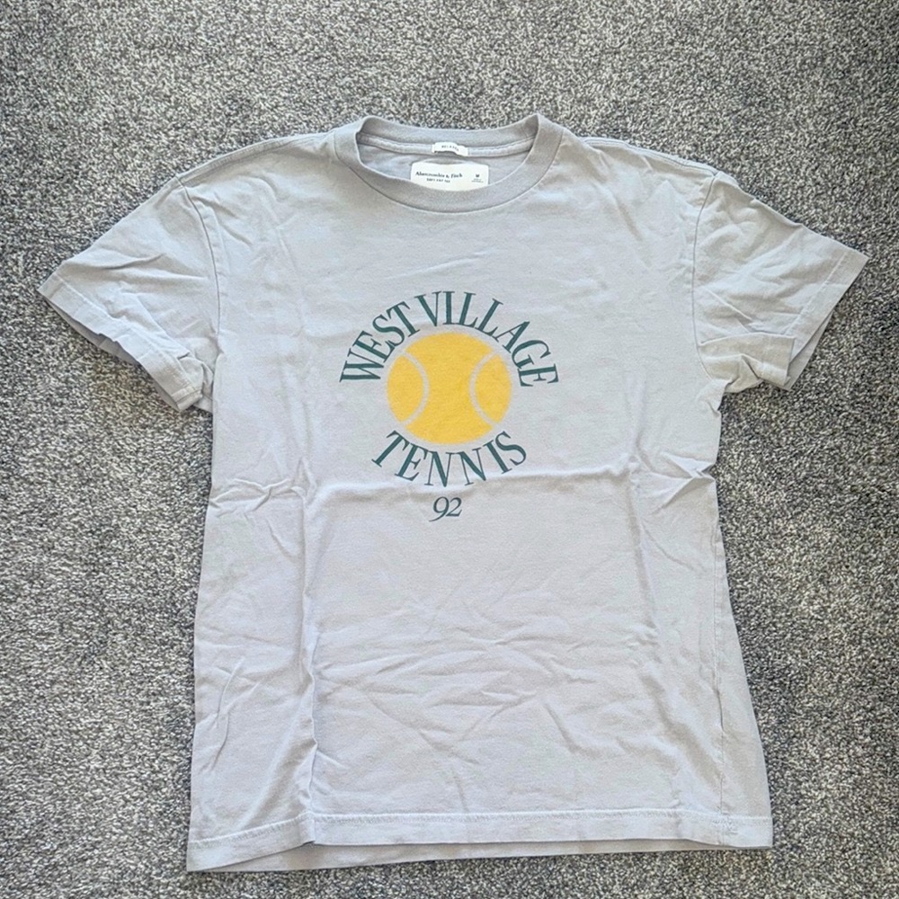 Men’s Graphic Tee in Gray - “West Village Tennis T-Shirt ‘92”